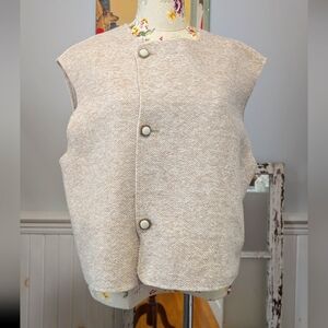 Beige Sleeveless Button-Up‎ Vest